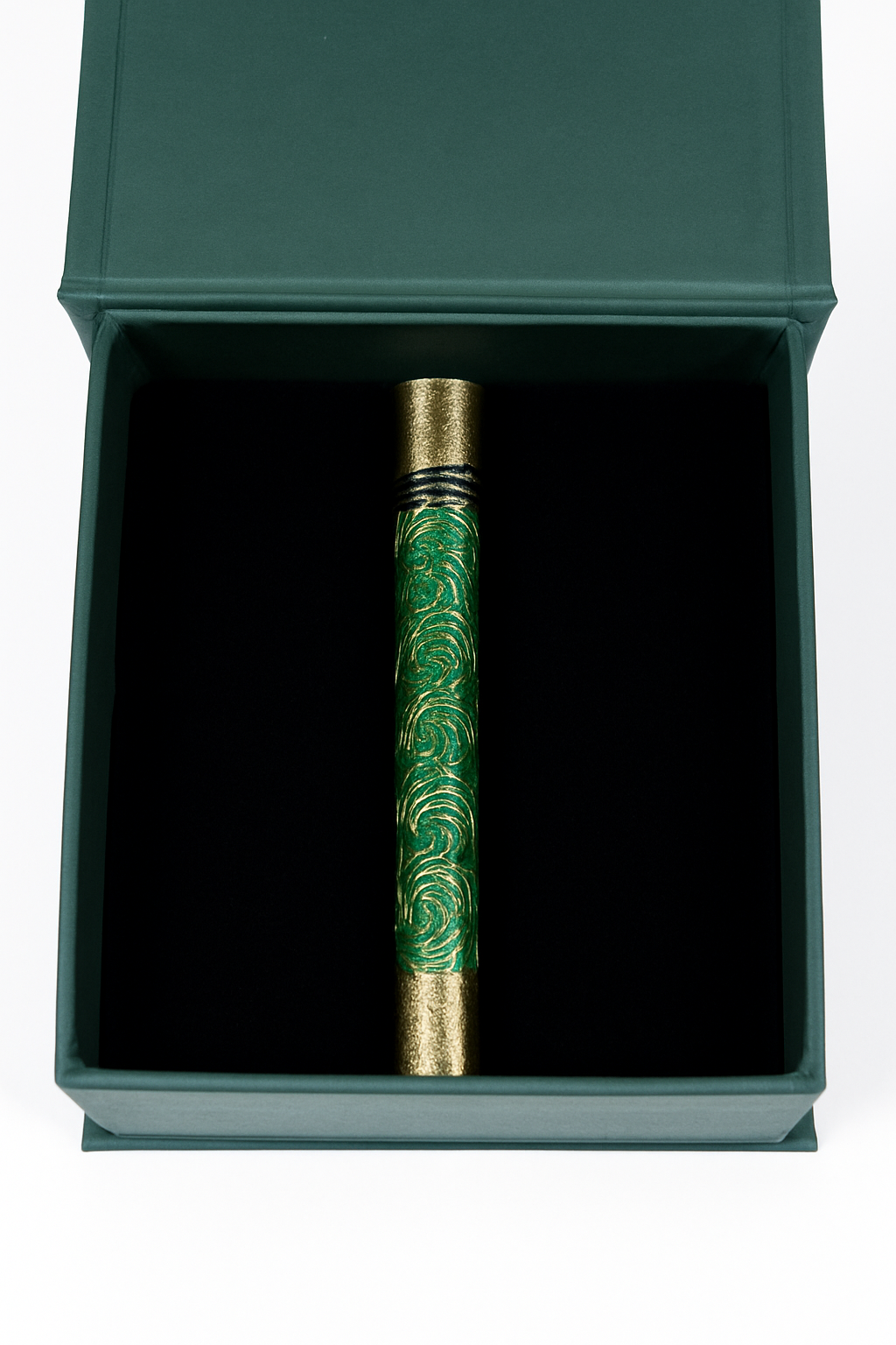 Teal Green Sultan's Sip