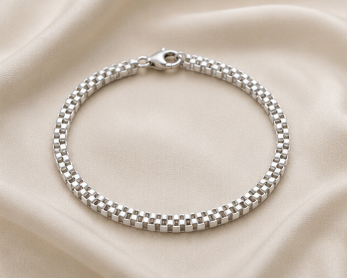Obsidian Link Bracelet