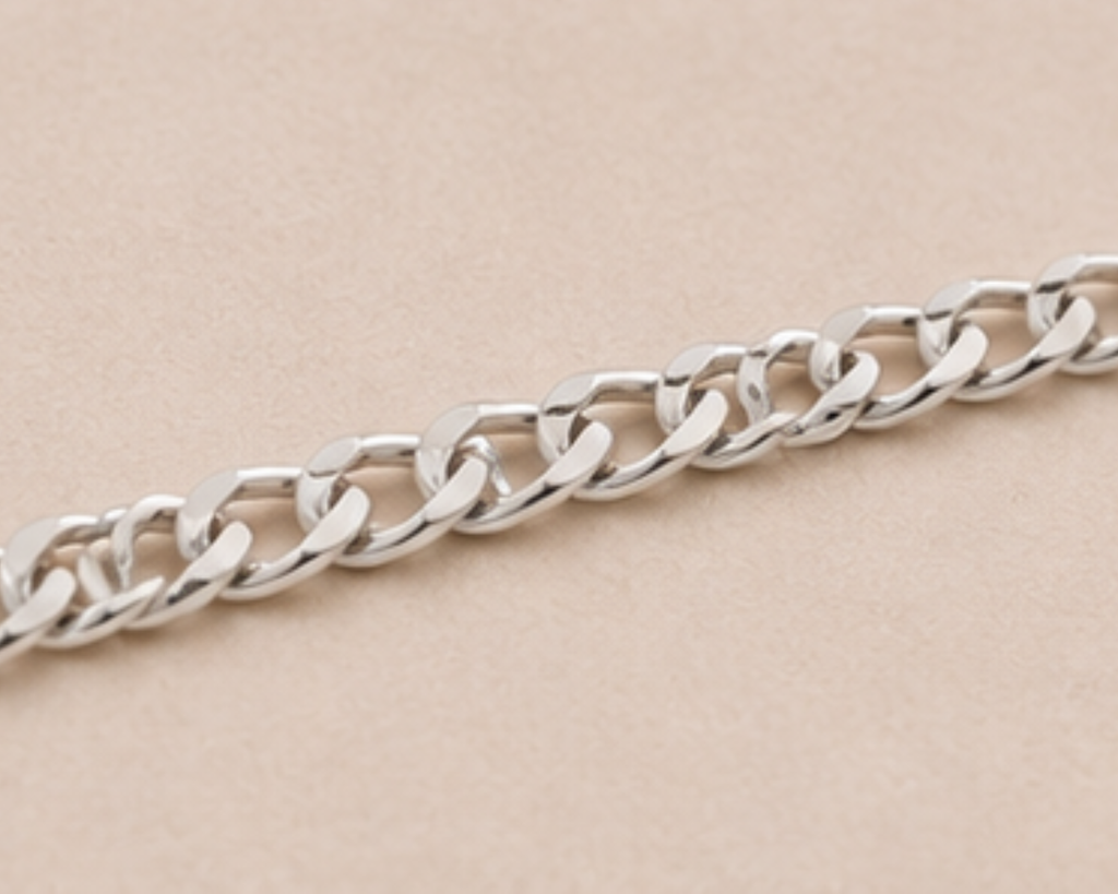 Timeless Curb Bracelet